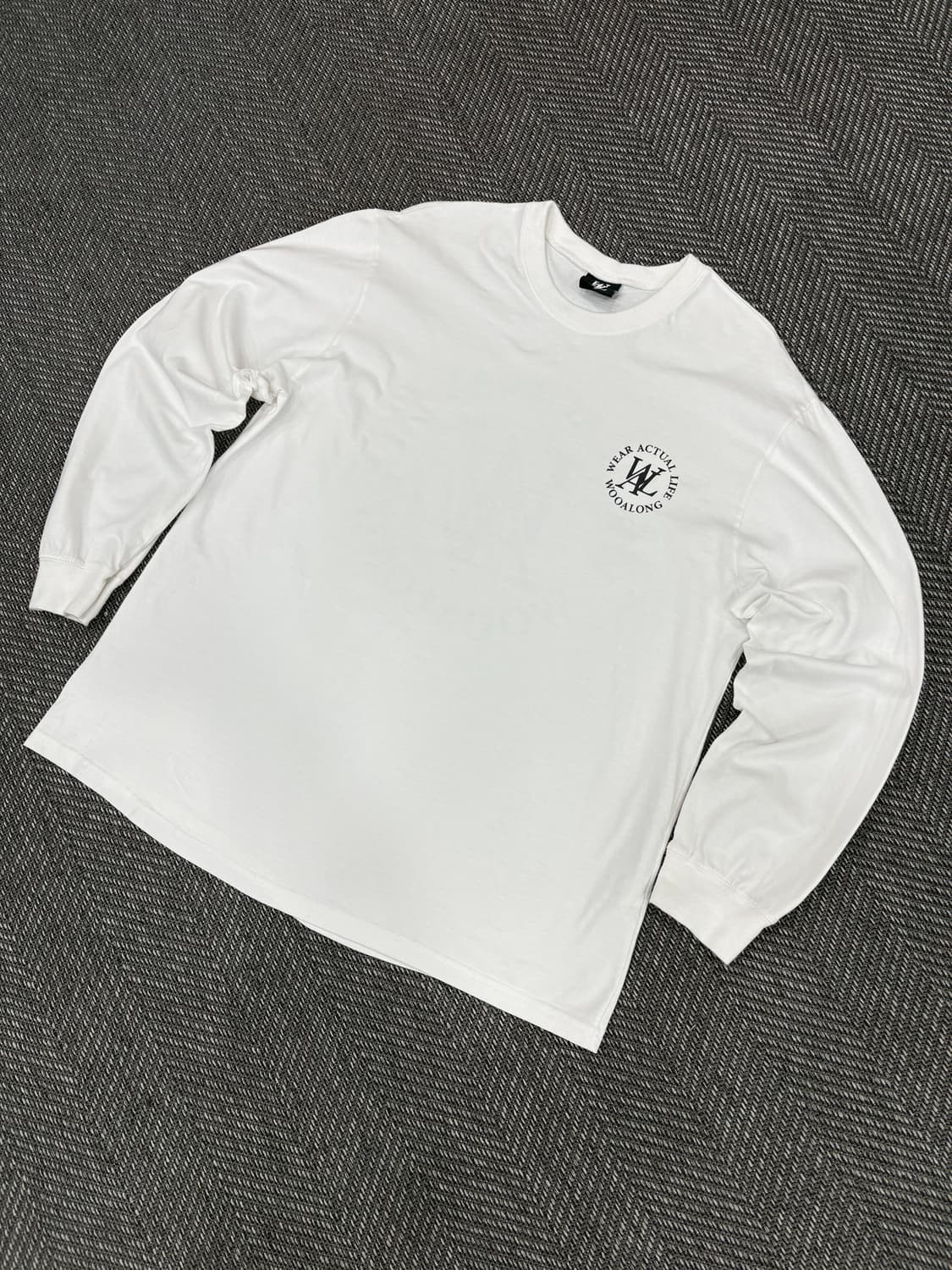 우알롱 롱슬리브 긴팔티 상품이미지1