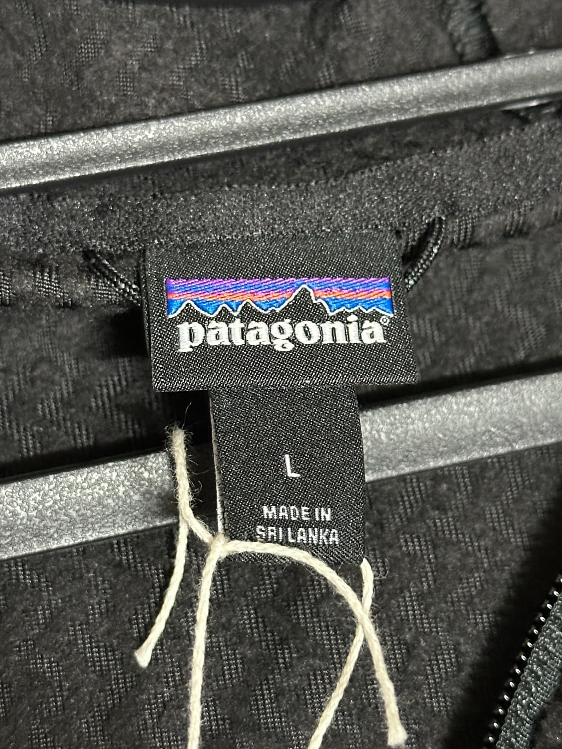 [L] 파타고니아 R1 에어 후디 자켓 미드레이어 등산 등반 트레킹 상품이미지4