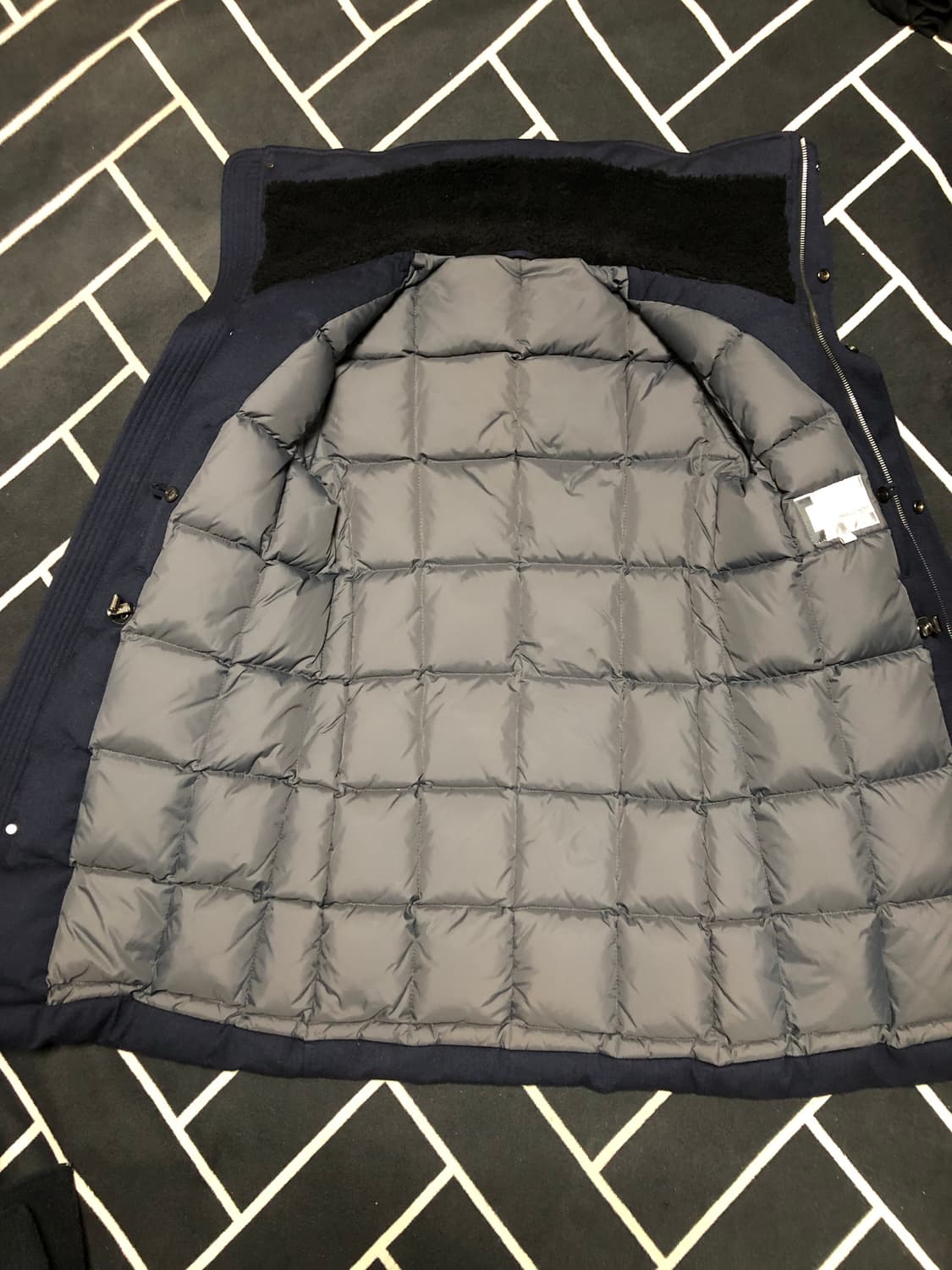 (횡재가)솔리드옴므우영미 리얼가죽시어링무스탕/몽클레어타임톰포드스톤프라다 상품이미지6