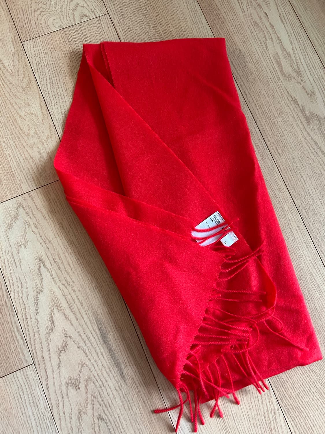 유니클로 캐시미어 머플러 레드(국내 미출시) 상품이미지4