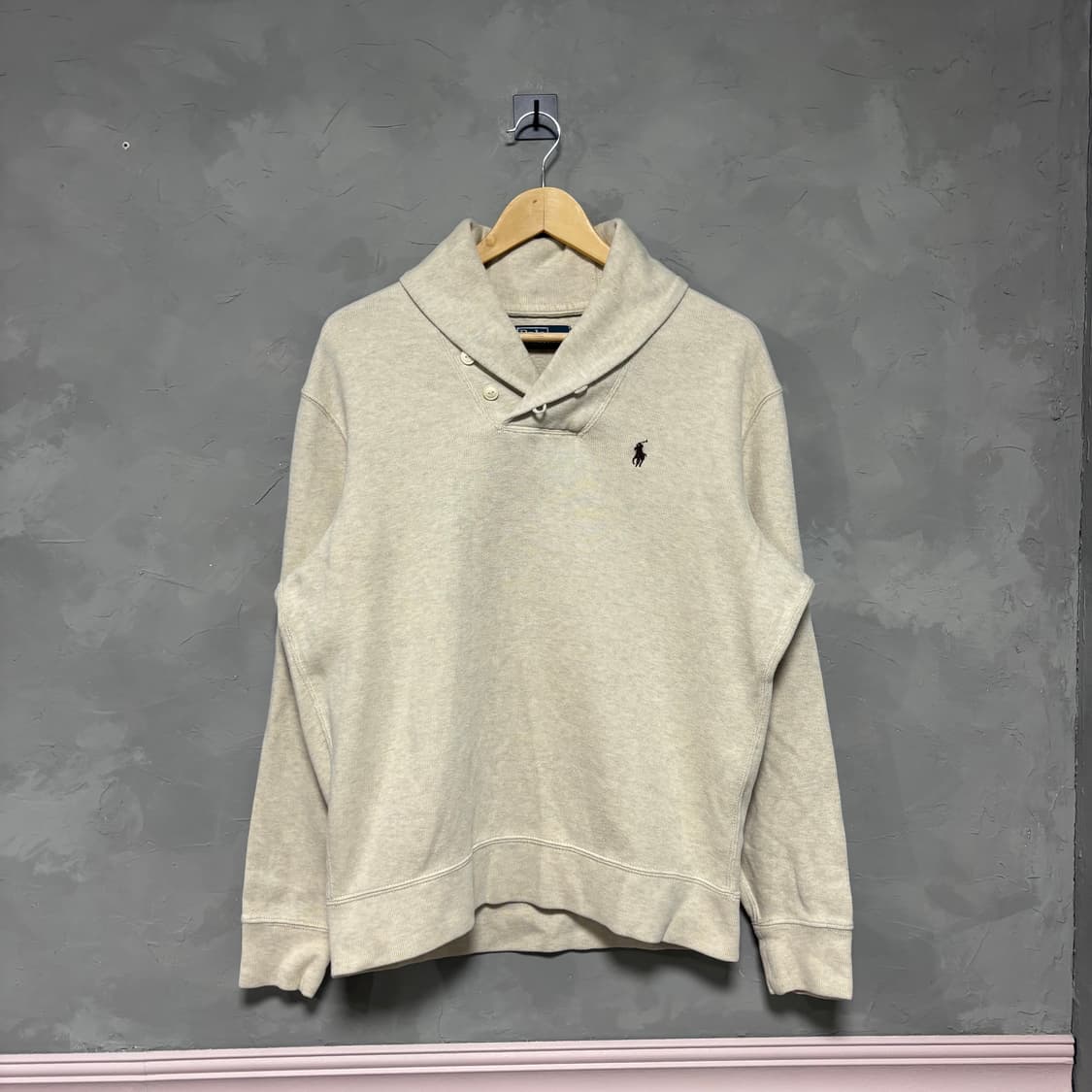 폴로 랄프로렌 숄카라 니트 베이지 상품이미지1