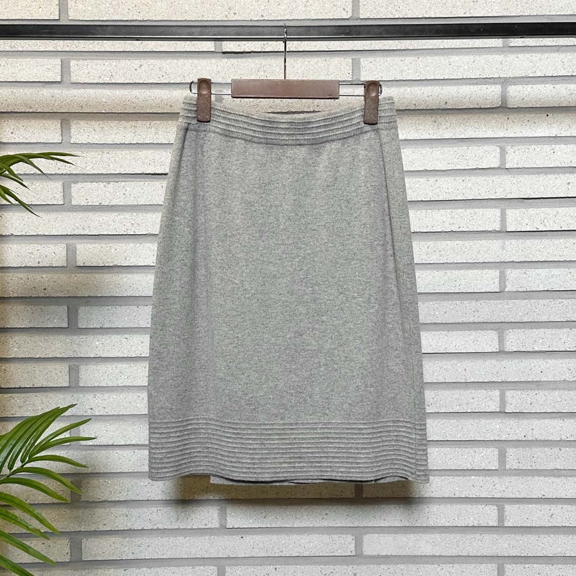 JPN VINTAGE 미디 앙고라 니트 스커트 슬릿 트임 디테일 그레이 상품이미지3