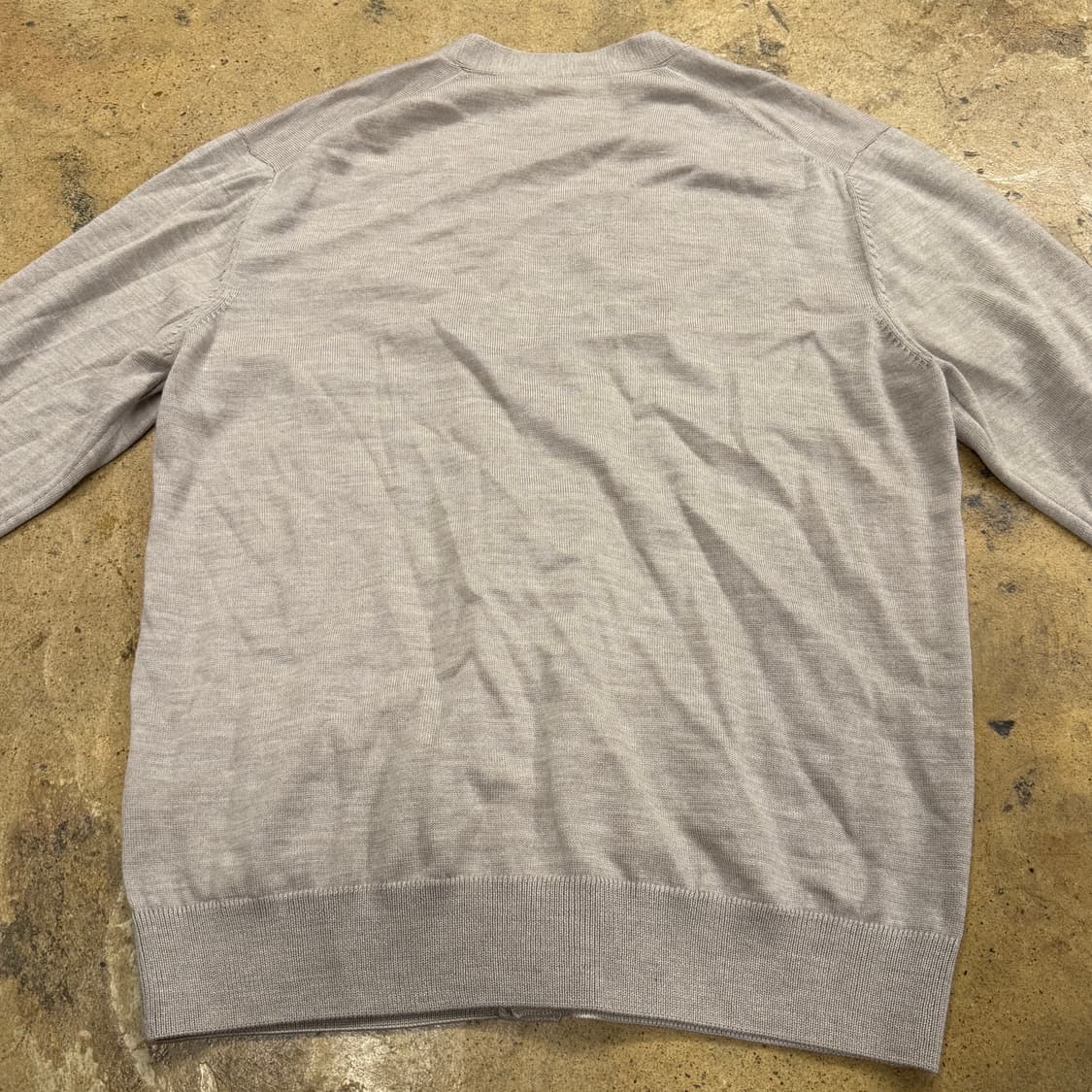 메종키츠네 베이지 브이넥 니트 가디건 상품이미지4