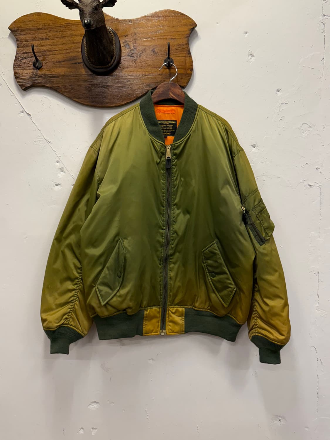 LL) i.t.plain Flyr’s Ma-1 Nylon Jacket 상품이미지1