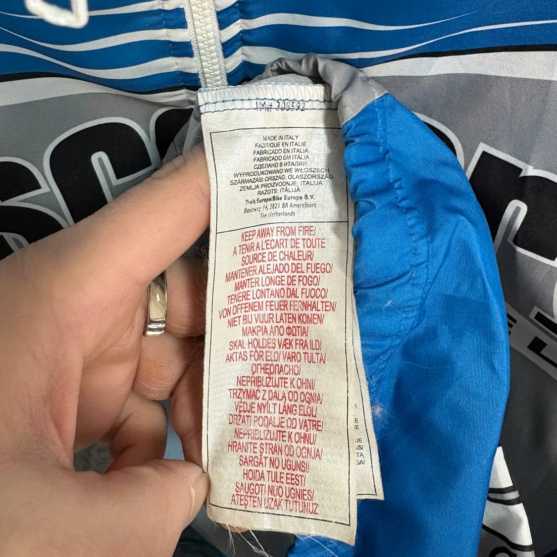 나이키 80‘s 레이싱 바람막이 상품이미지6