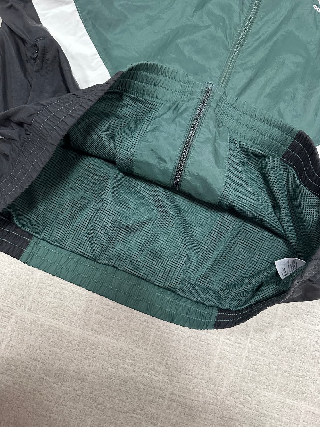 아디다스 리카이브 트랙 자켓 상품이미지7