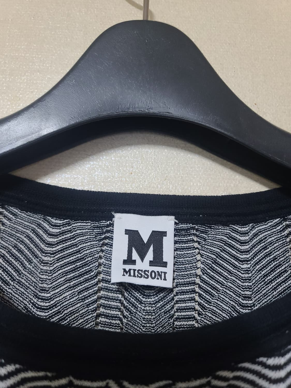 미쏘니 지그재그 우븐탑 상품이미지5