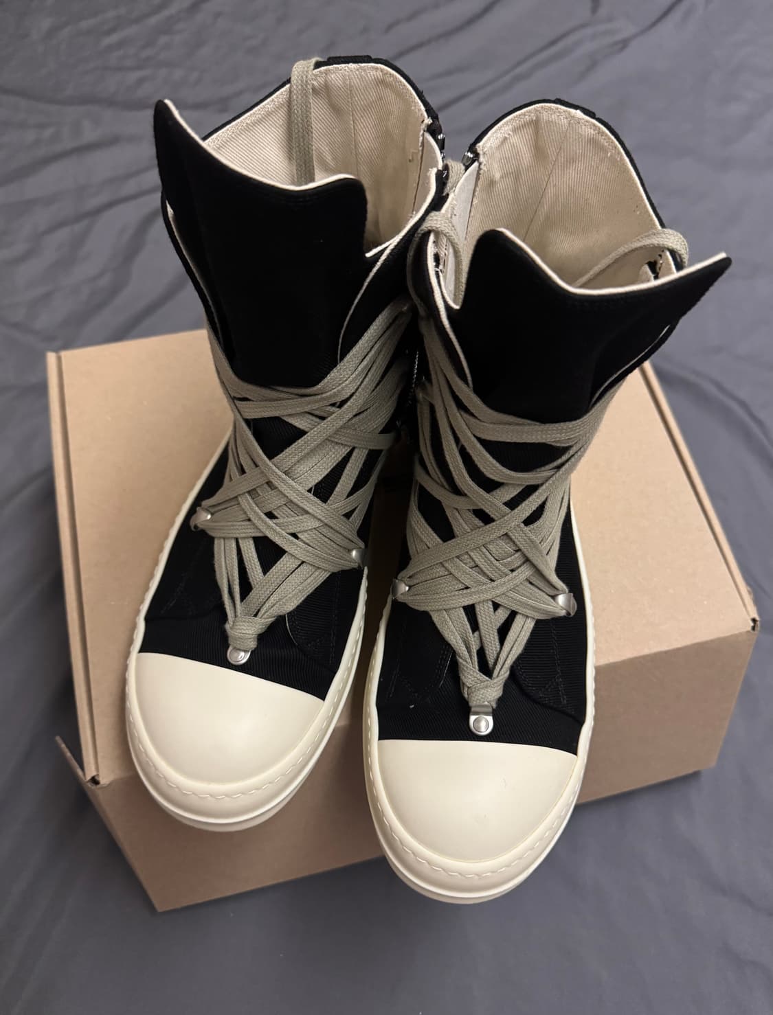 릭오웬스 25aw DRKSHDW 메가레이스 라몬즈 스니커즈 42.5 상품이미지5