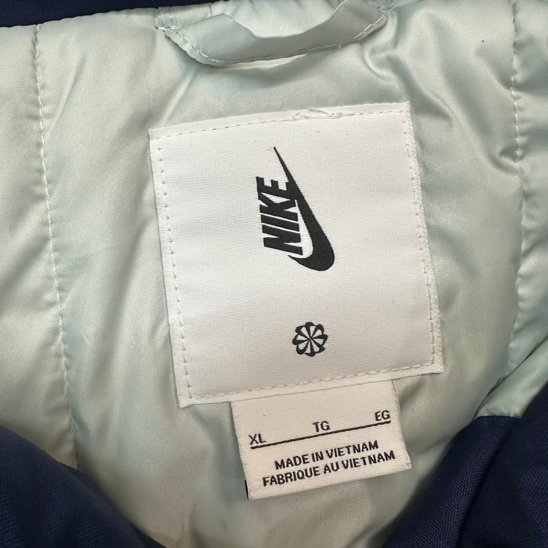 나이키 솔로 스우시 푸퍼 자켓 상품이미지5