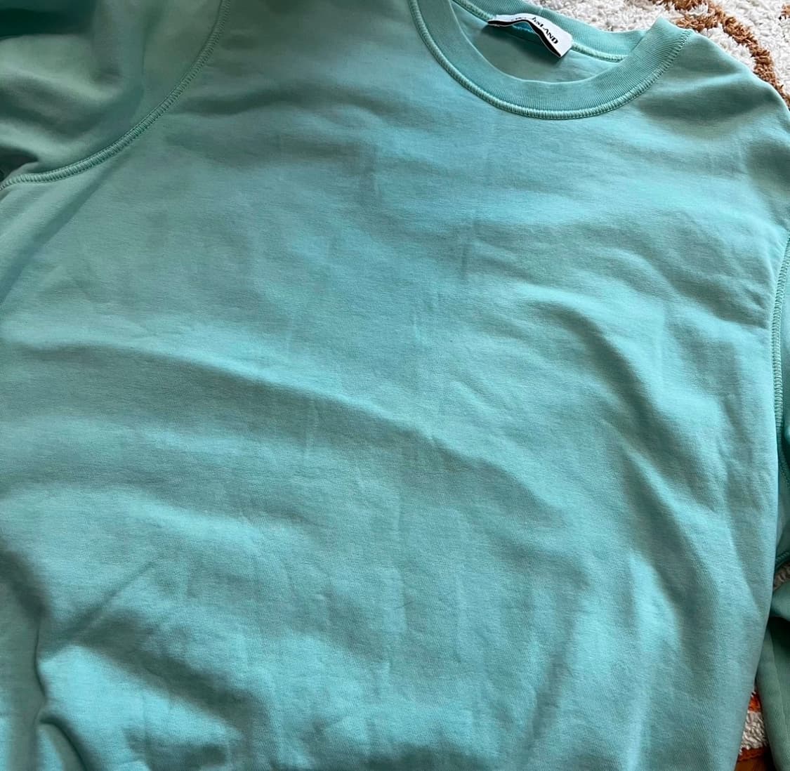 스톤아일랜드 맨투맨 1회 착용 상품이미지4