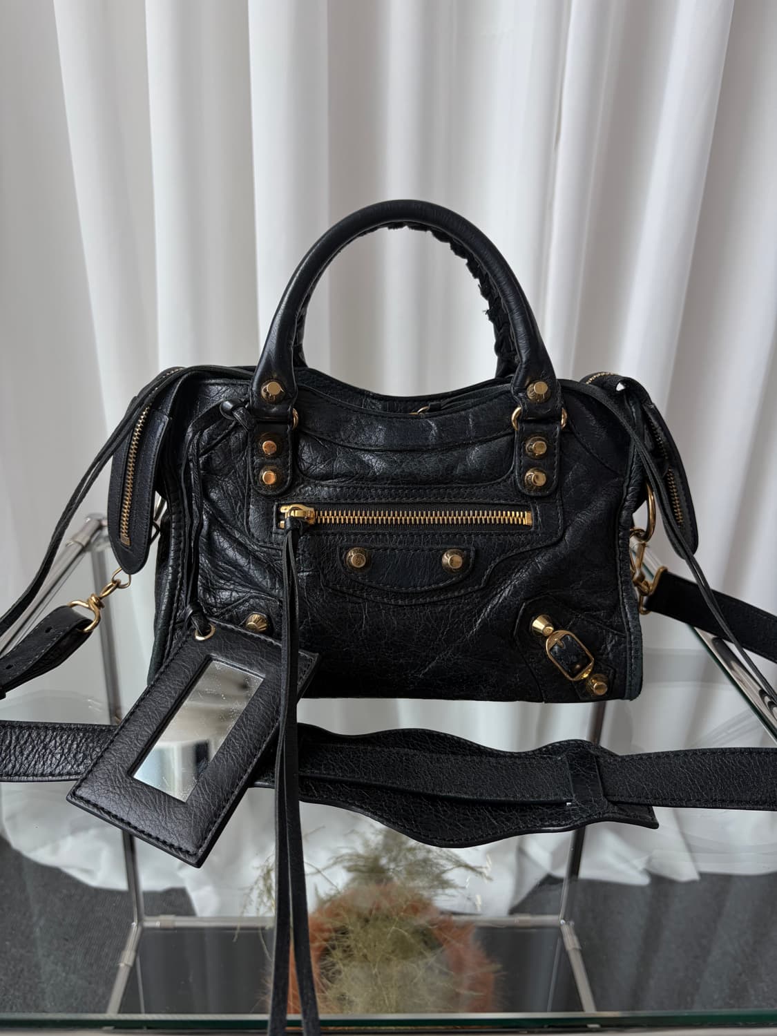 발렌시아가 클래식 시티 모터백 블랙 상품이미지2