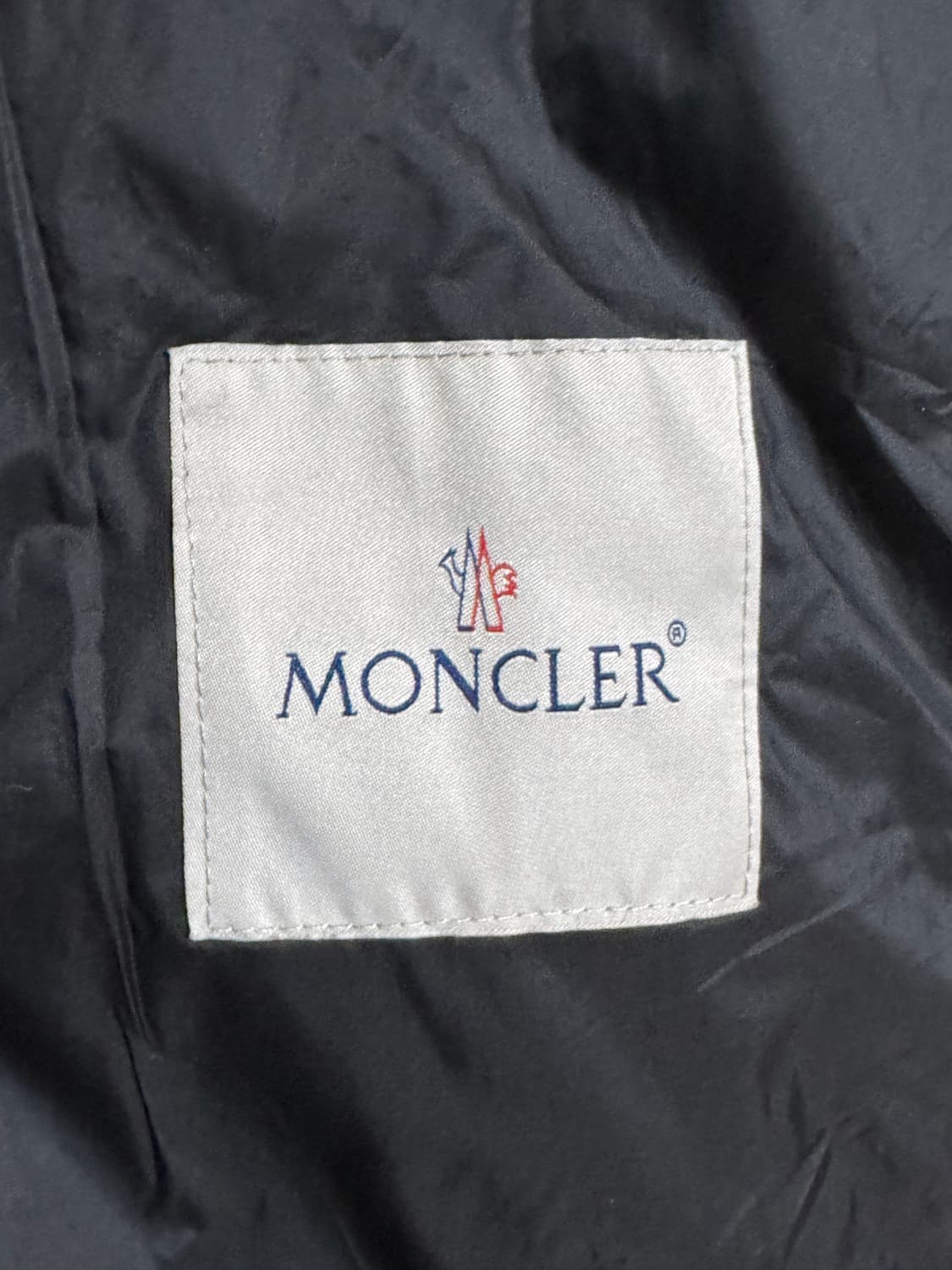 몽클레어 여성 경량 롱패딩 블랙 상품이미지5