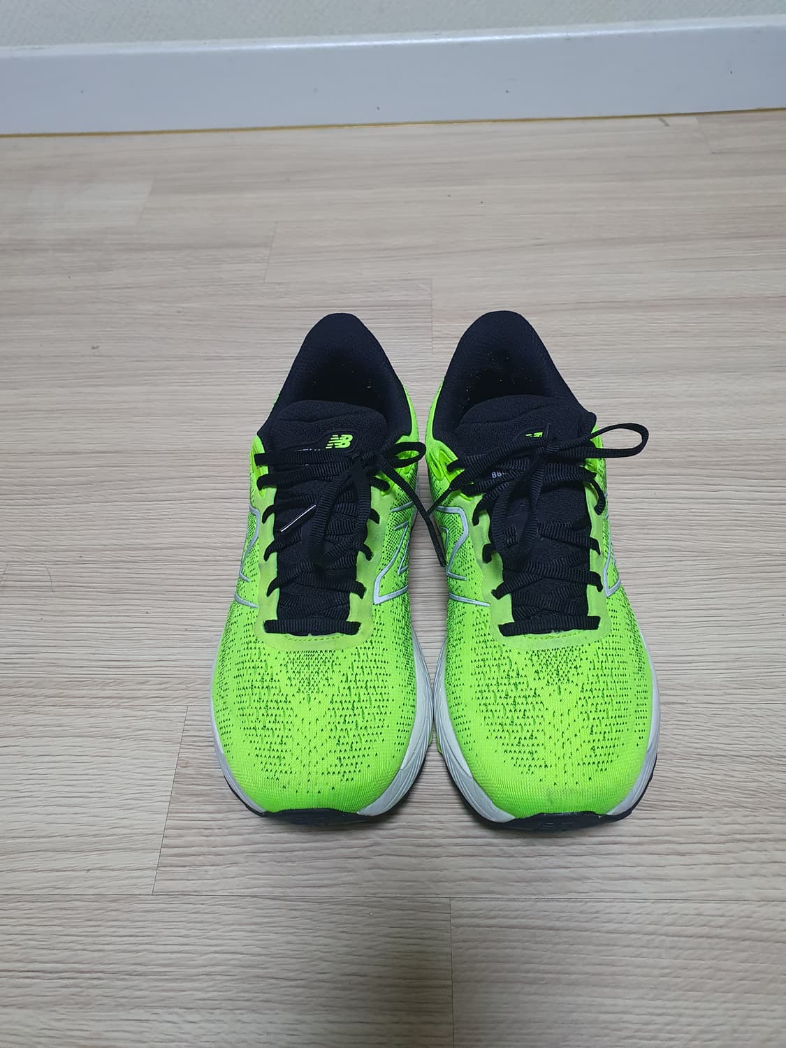 뉴발란스 880 프레쉬폼 운동화 255 상품이미지3