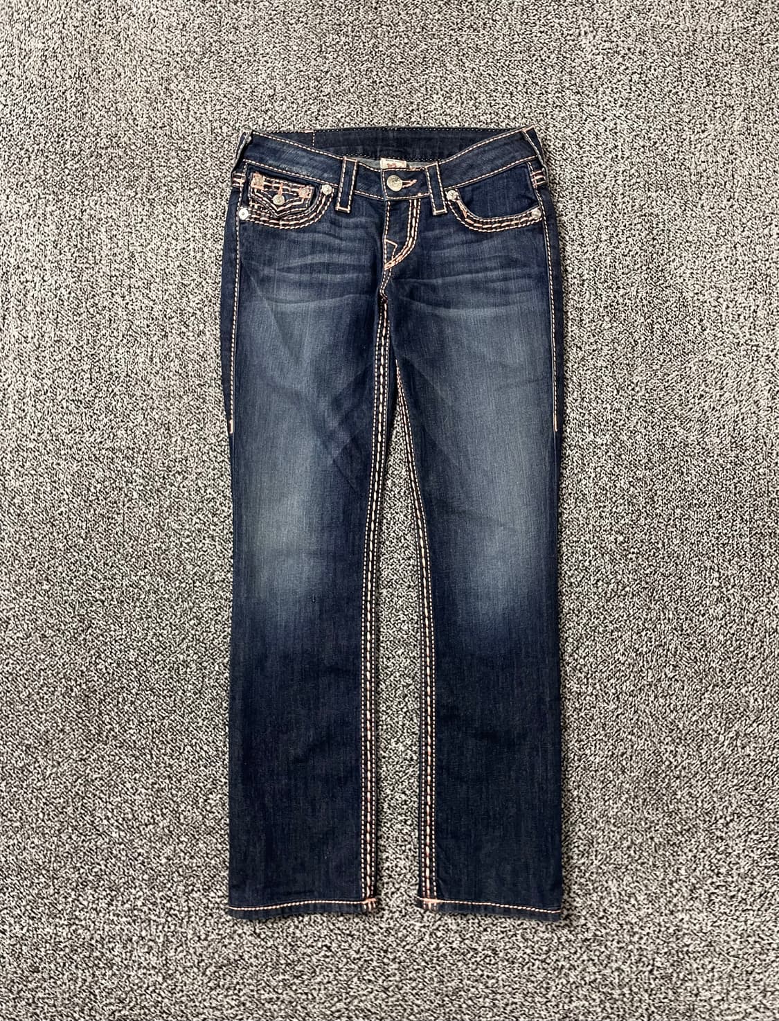 빈티지9. 트루릴리전 로즈골드 스티치 로우라이즈 워시드 데님팬츠 청바지 상품이미지1