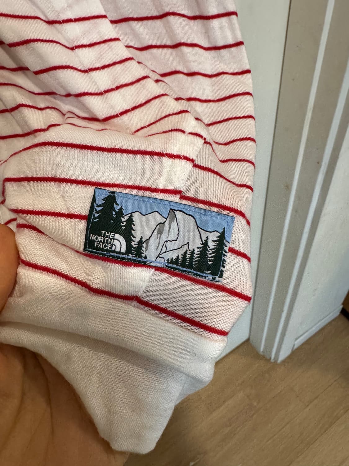 노스페이스 화이트라벨 스트라이프 후드 상품이미지3