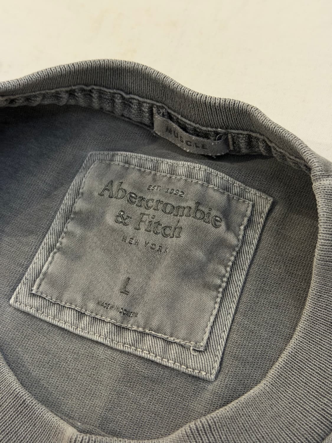 *국내유일* 아베크롬비 피그먼트 순록 롱슬리브 그레이 상품이미지3