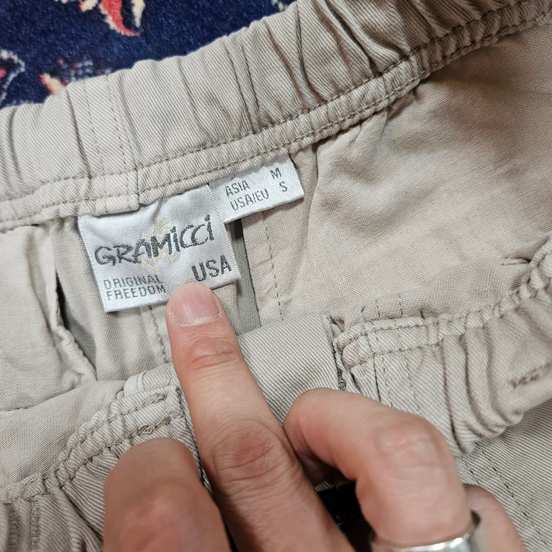 그라미치 루즈핏 테이퍼드 팬츠 M size 상품이미지7