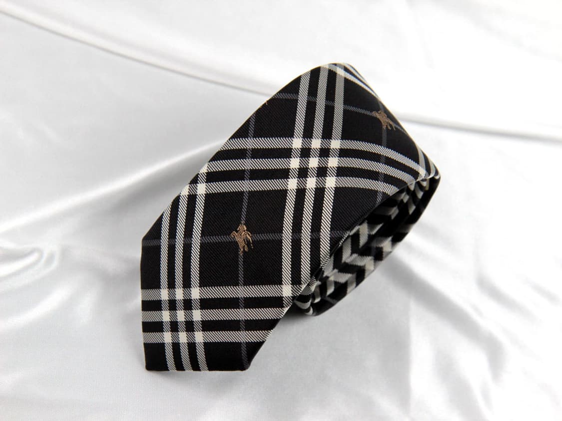 버버리 6.1cm 미사용 S등급 신형 슬림 기마상 레어 한정판 명품넥타이 상품이미지2