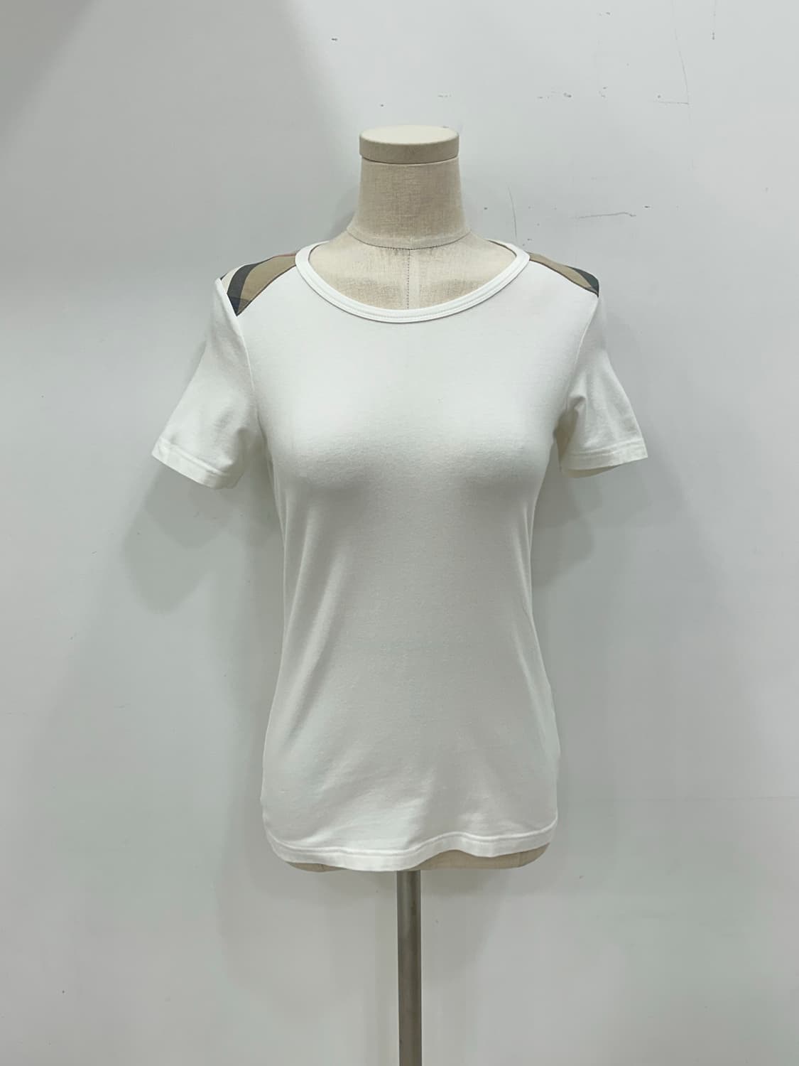 버버리 숄더 체크 반팔 상품이미지1