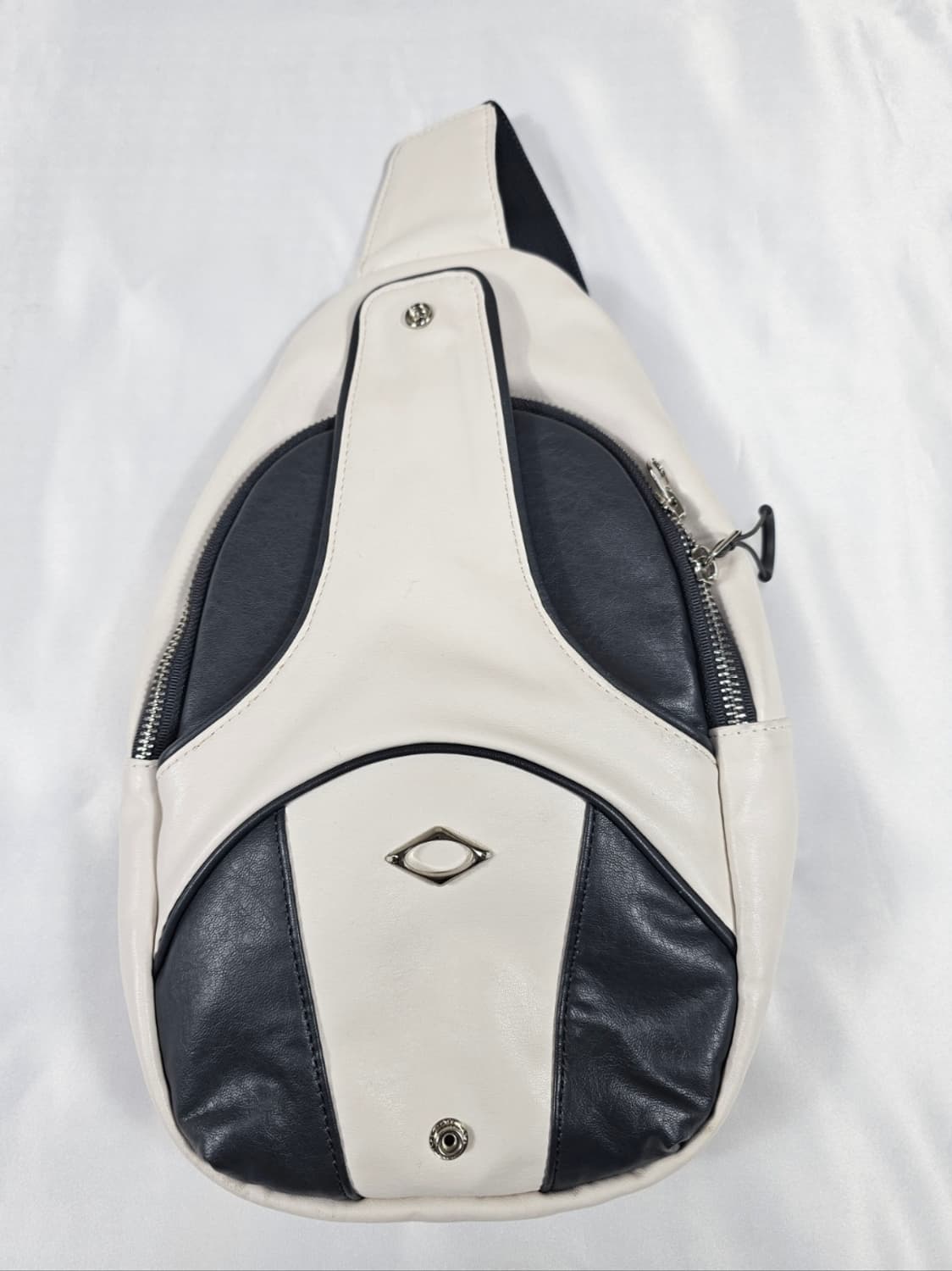 미스치프슬링백 상품이미지1