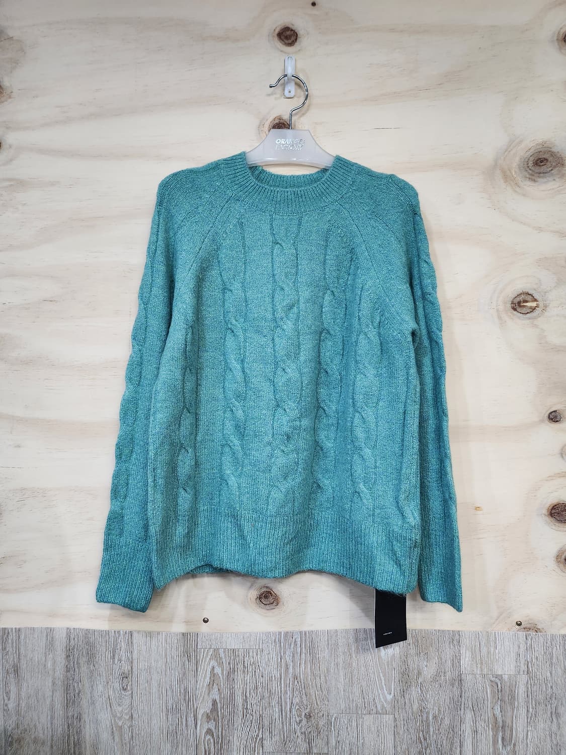 82) 조르쥬레쉬 니트 상품이미지1