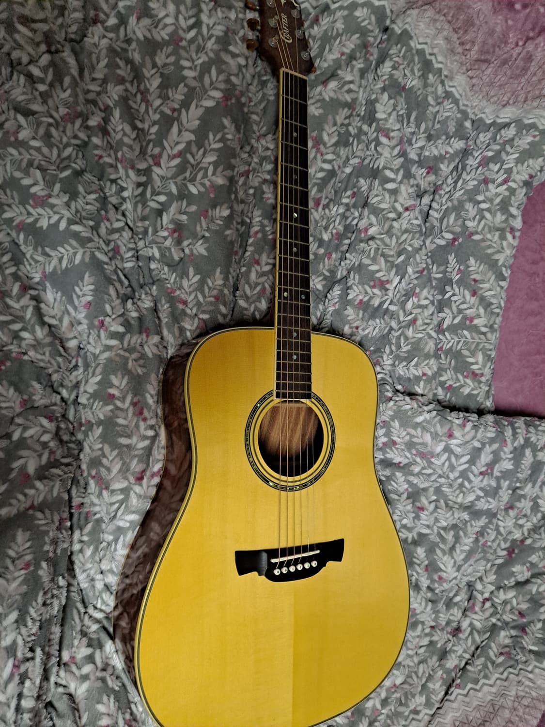 통기타 크래프터 kd10 판매합니다 상품이미지1