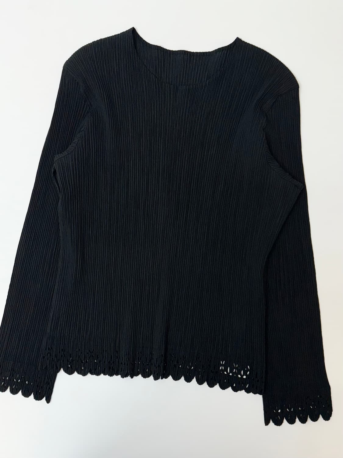 Issey miyake 이세이미야케 블랙 롱 슬리브 상품이미지1