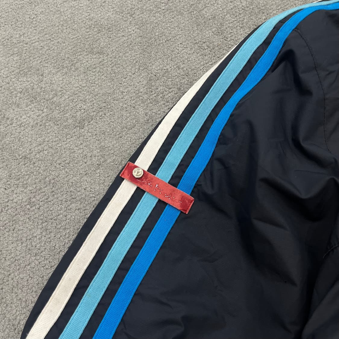 105 아디다스 후드 바람막이 상품이미지4