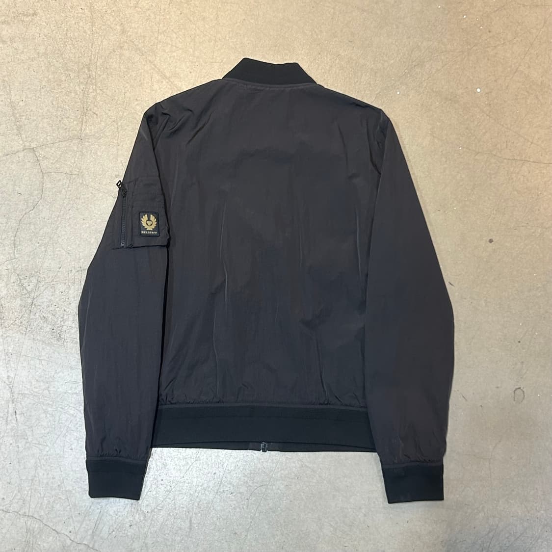 38 벨스타프 블랙 바람막이 상품이미지3