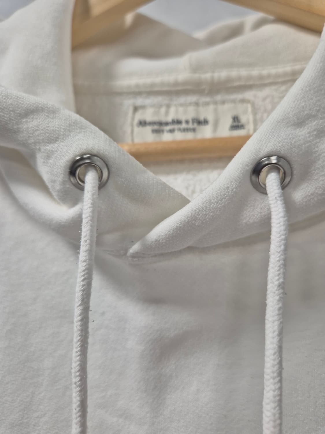 *무료배송* 아베크롬비 화이트 후드티 XL사이즈(상태A급) 상품이미지4