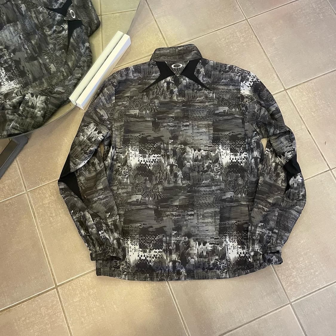 오클리 스컬 바람막이 상품이미지5