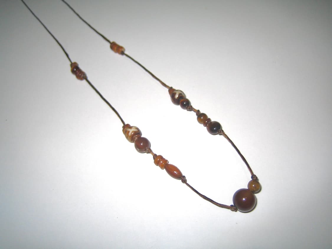 brown syrup necklace 브라운 시럽 끈 비즈 목걸이 상품이미지2