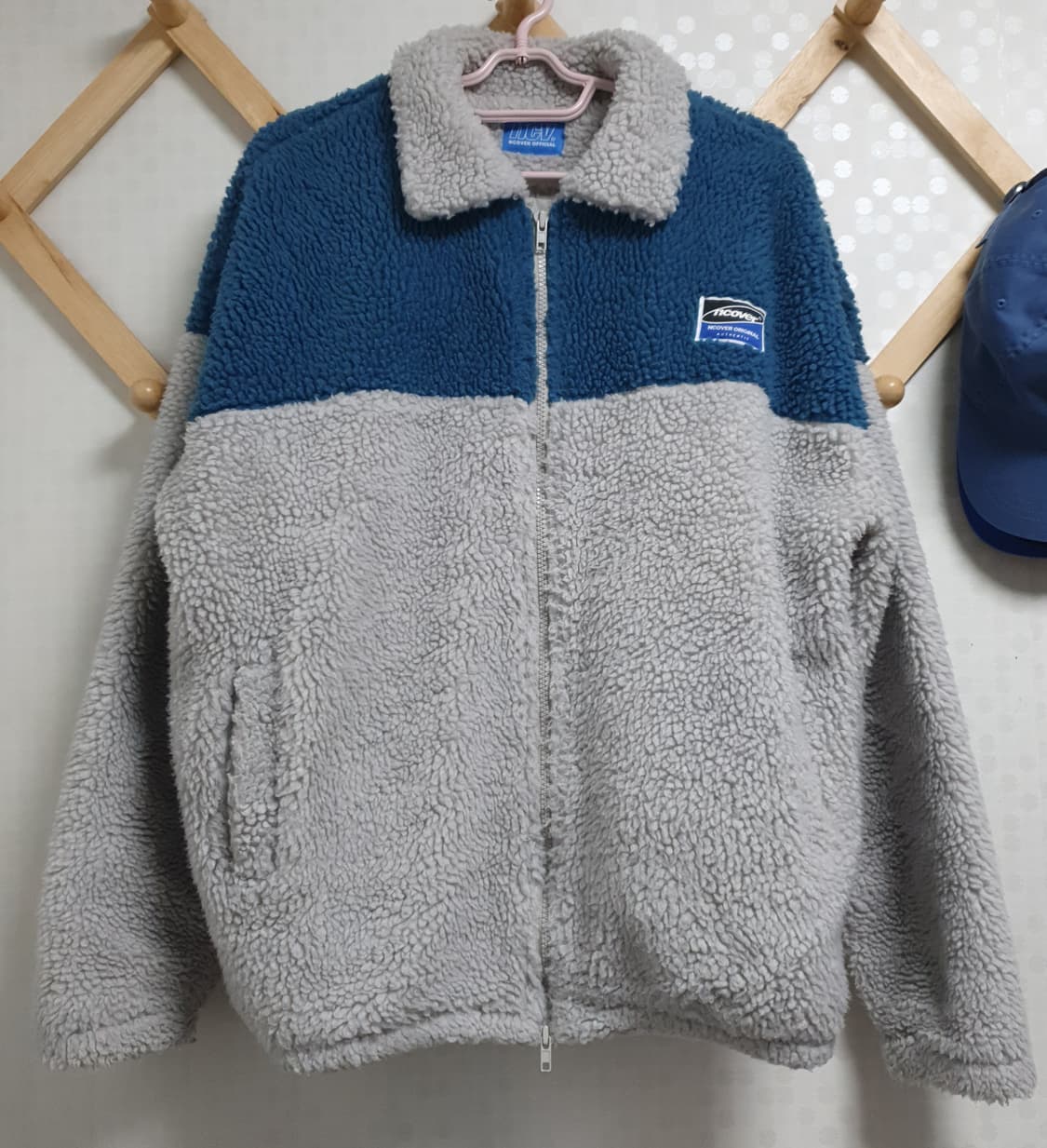 앤커버 플리스 자켓 (그레이/블루) 상품이미지4