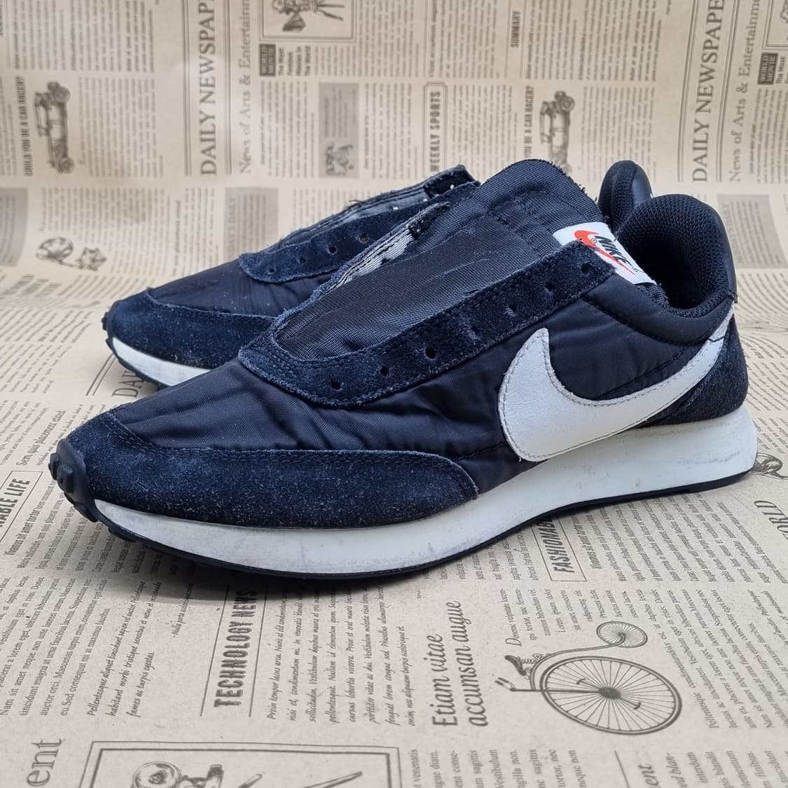 나이키 테일윈드79 운동화255 상품이미지1