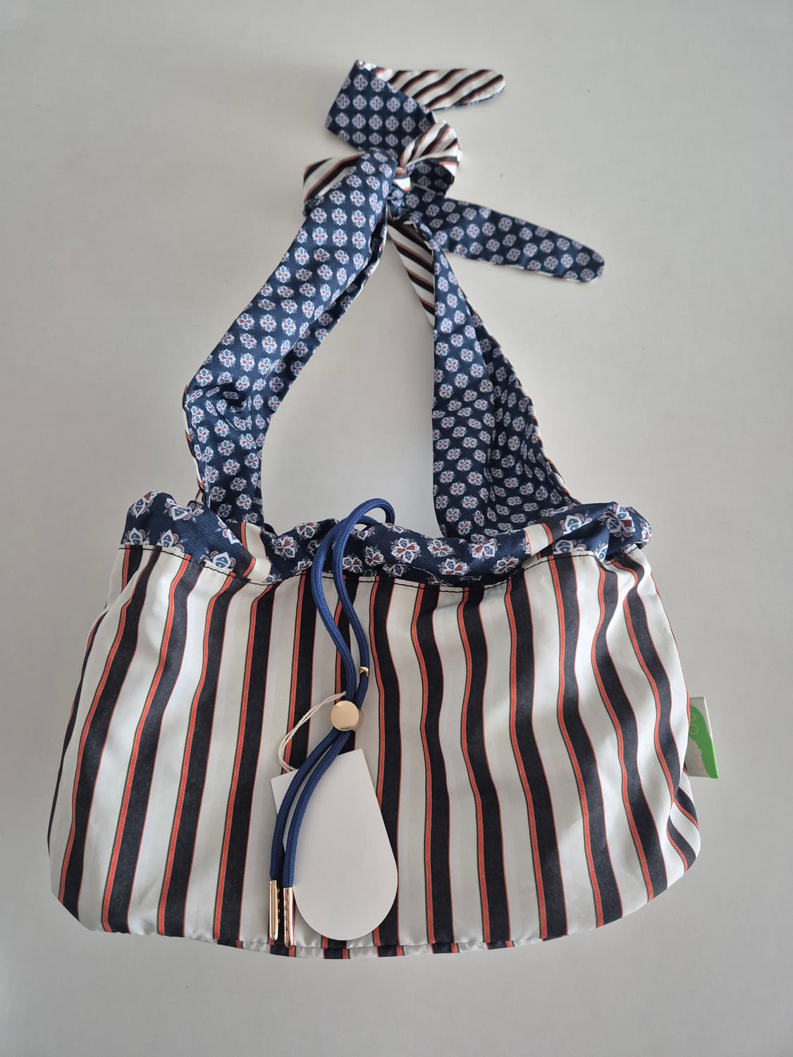 위위 리버서블 스카프 백 상품이미지3