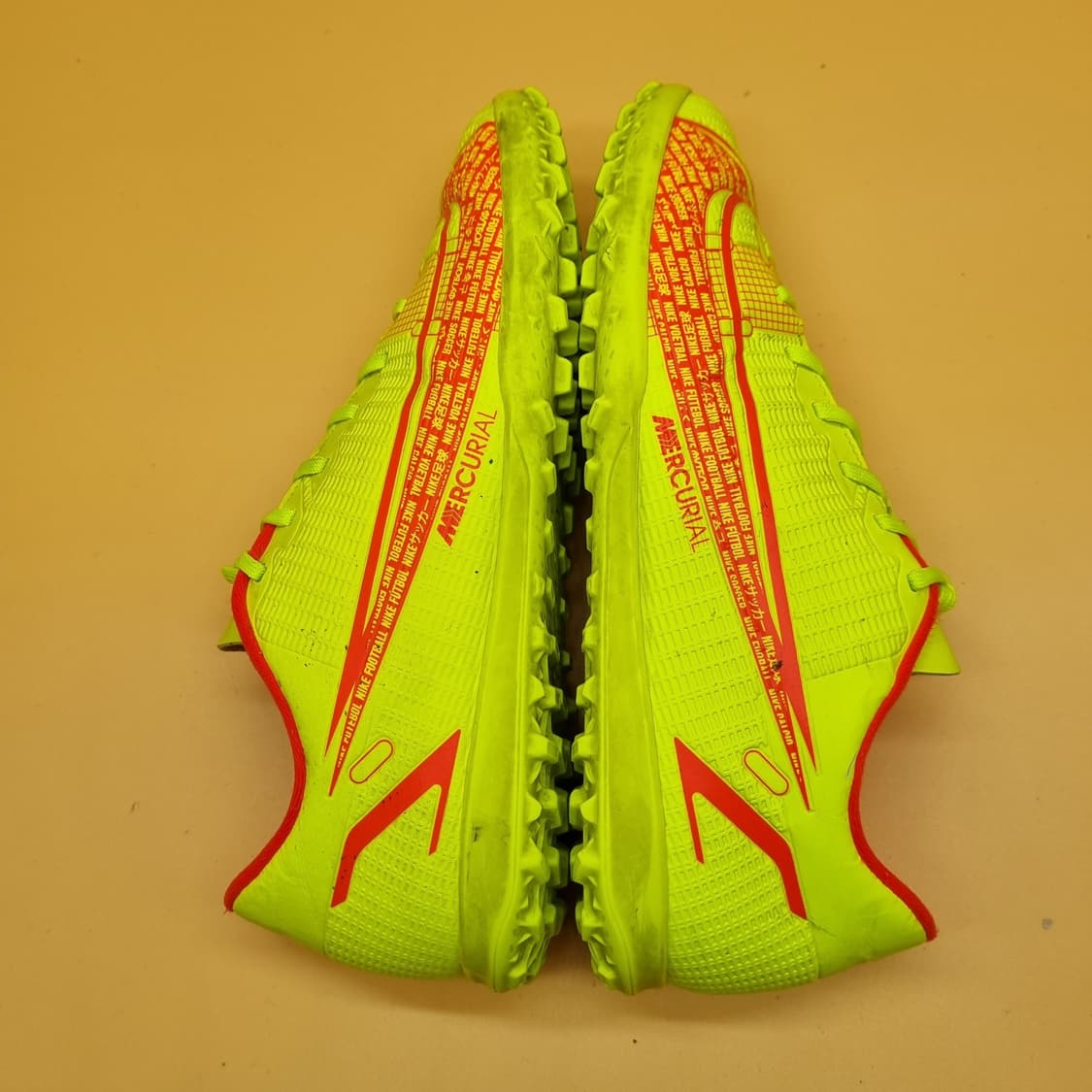 나이키 머큐리얼 베이퍼14 풋살화 250. 상품이미지5