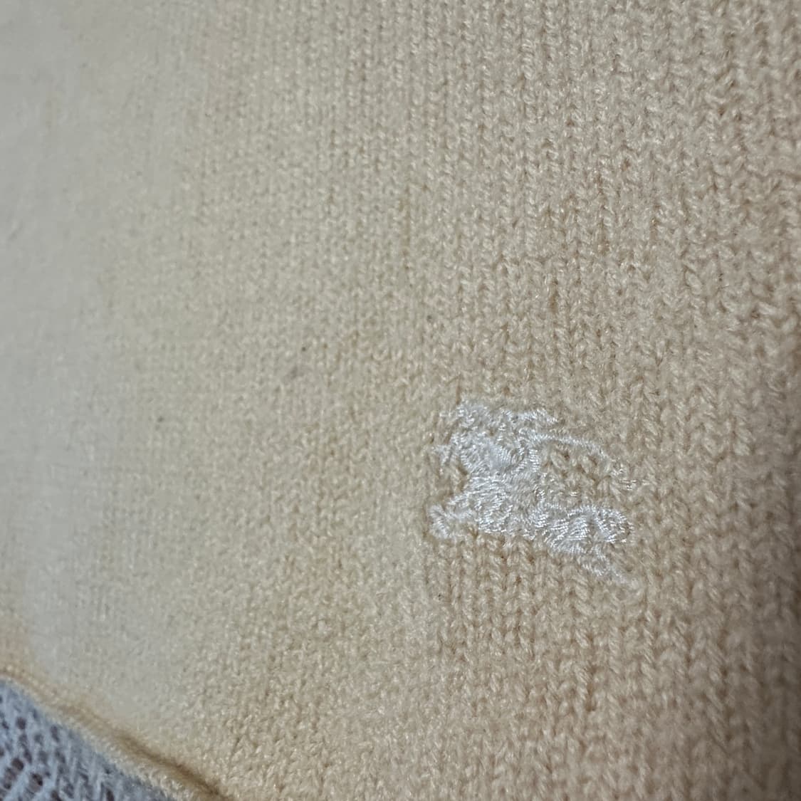 BURBERRY BLUE LABEL woman wool knit vest 상품이미지3