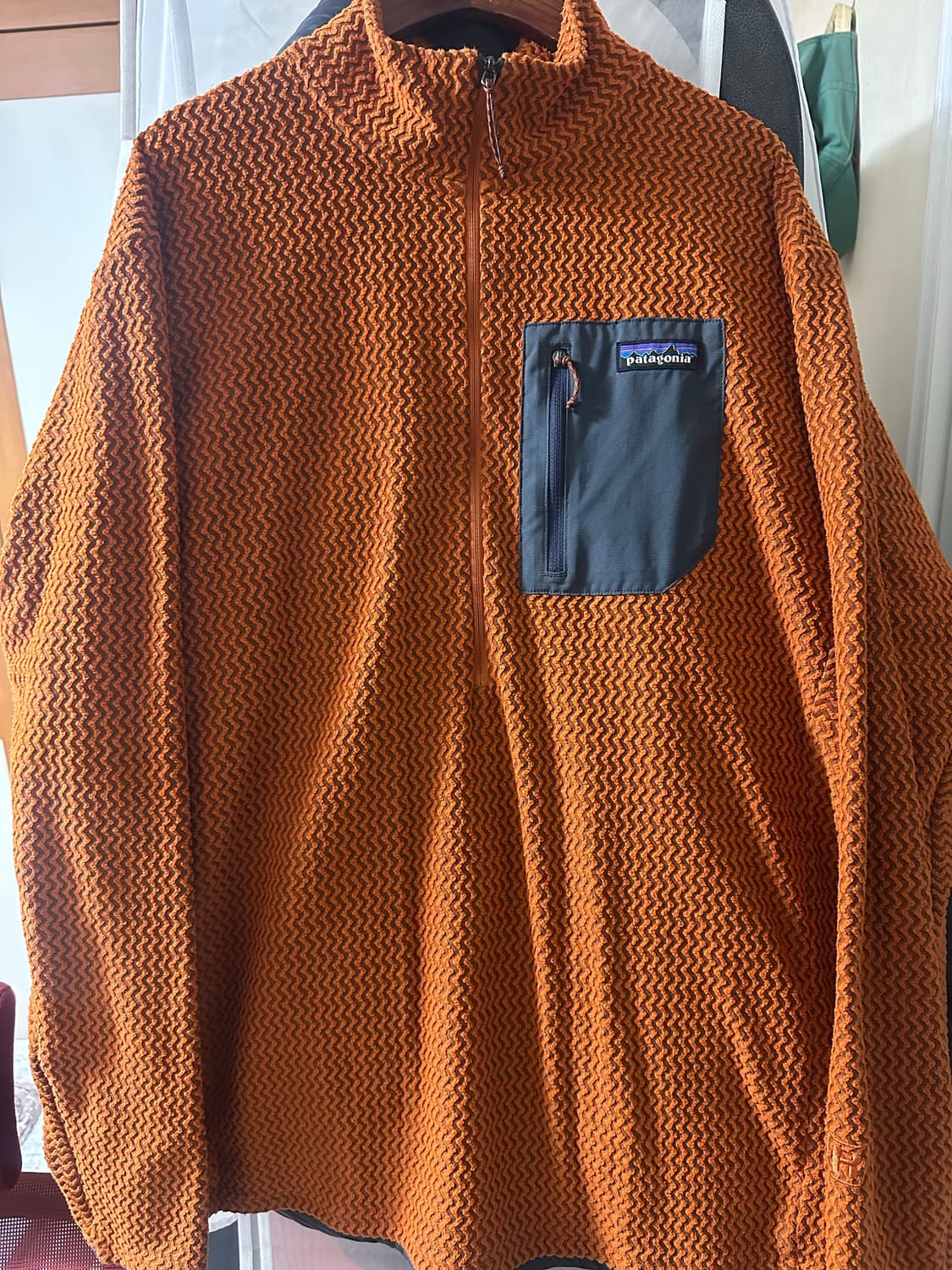 파타고니아 R1 반집업 XL 팝니다 상품이미지1