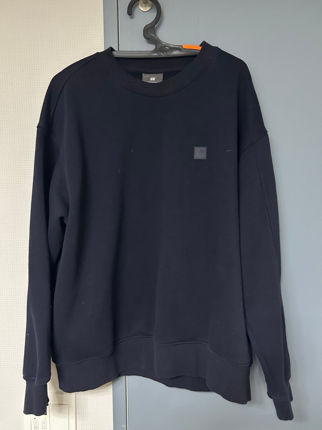 H&M 네이비 맨투맨 L 상품이미지1