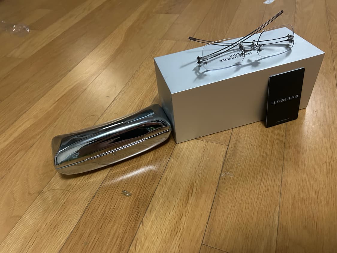 젠틀몬스터 테트라 상품이미지1