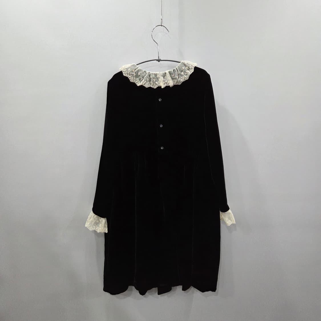 봉쁘앙 여아 블랙 벨벳 원피스 10A  상품이미지5