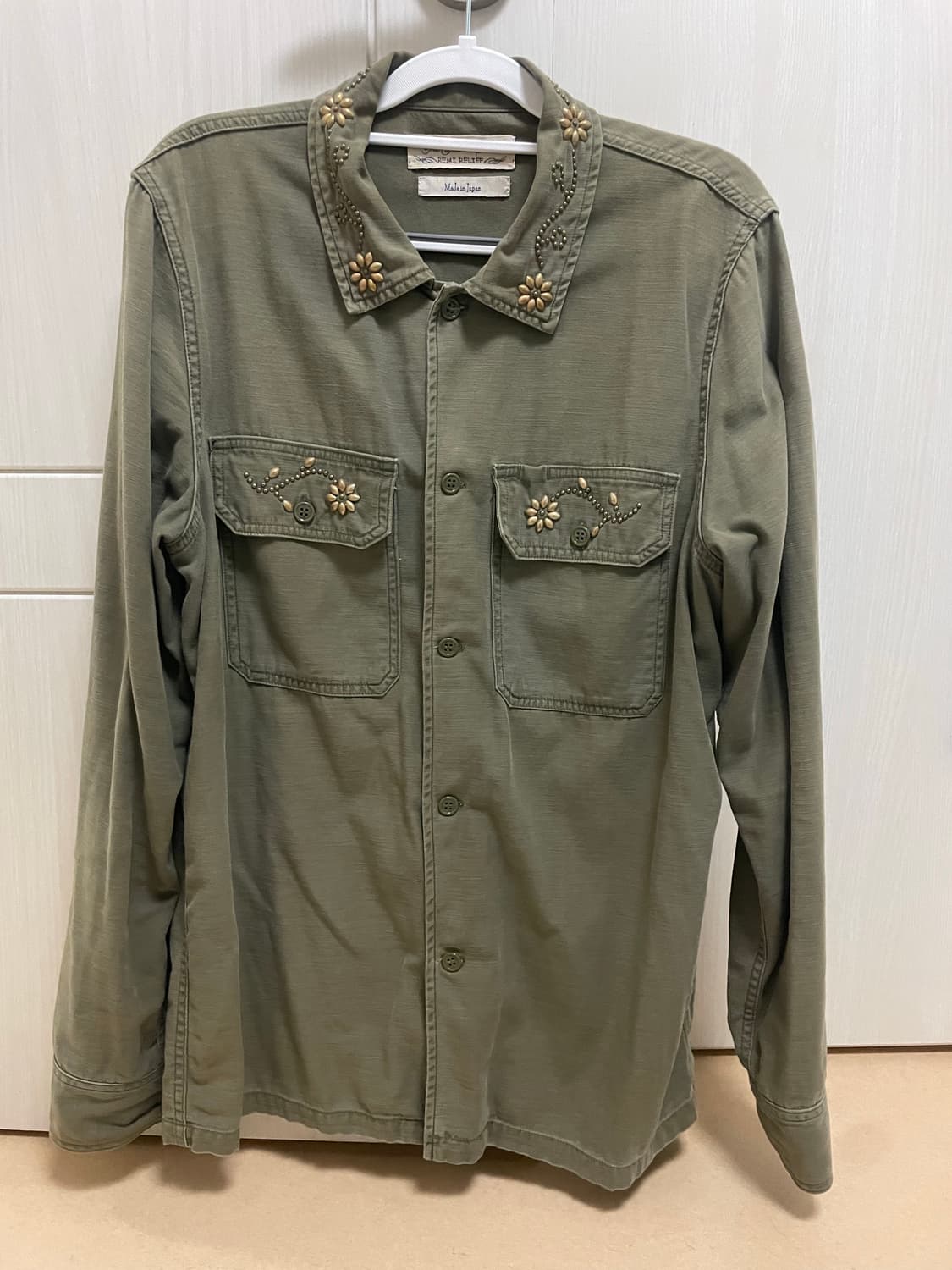 레미 릴리프(Remi Relief) 스터드 밀리터리 셔츠 XXL 상품이미지1
