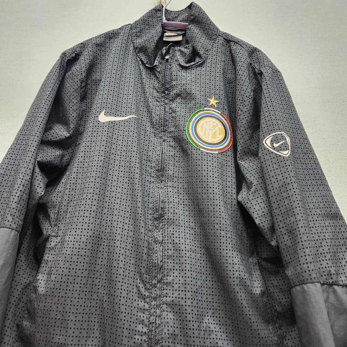 나이키 인터밀란 마크 펀칭 디테일 바람막이 S(S) 남여공영 상품이미지2