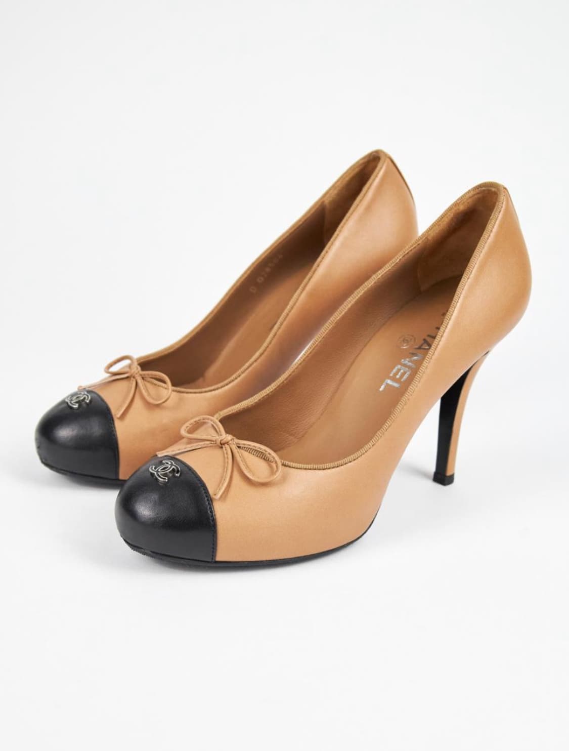 36] 샤넬 여성 CC로고 투톤 발레리나 슬링백 펌프스 상품이미지1