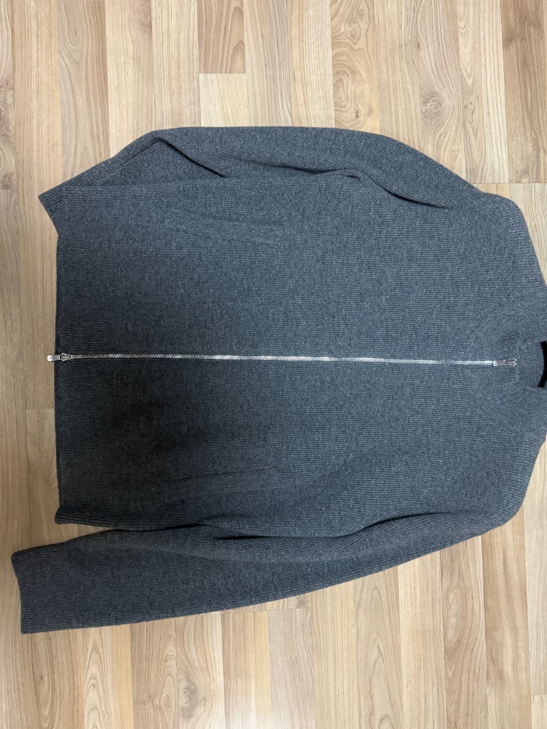 포터리 24fw 풀집업 니트 상품이미지3