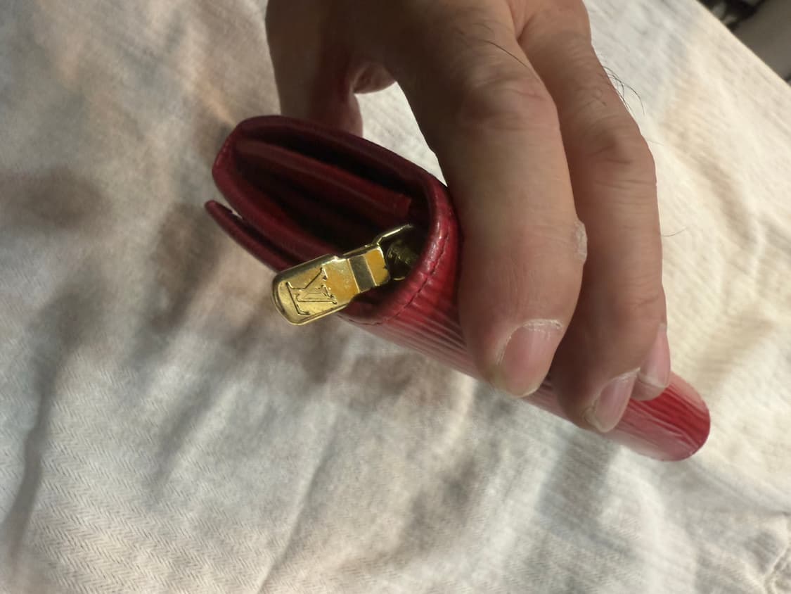 정품 루이비통 에삐 반지갑 팝니다 상품이미지6
