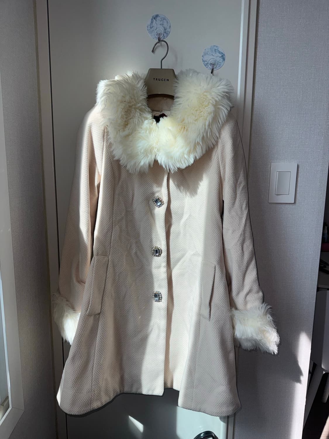 Datura 갸루 코트 상품이미지1