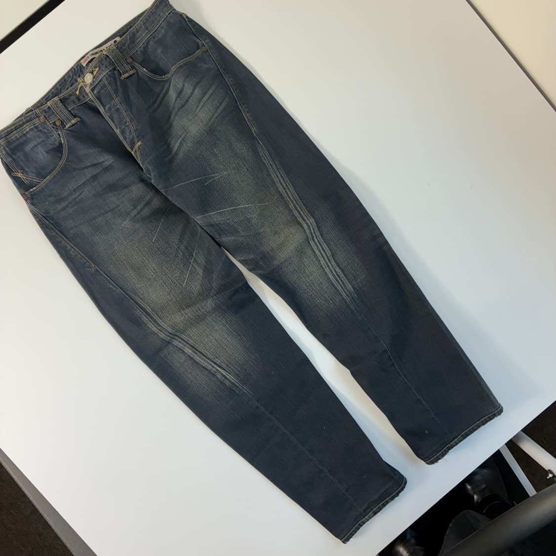 Levi's  리바이스 00,s 엔지니어드 진 스티치 데님팬츠  상품이미지3