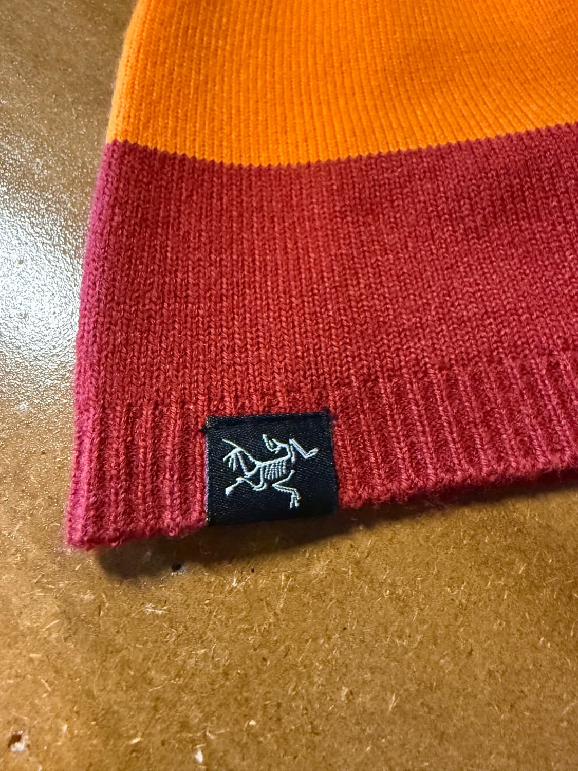 아크테릭스 ARCTERYX 컬러 블록 비니 오렌지 버건디 FREE 상품이미지3