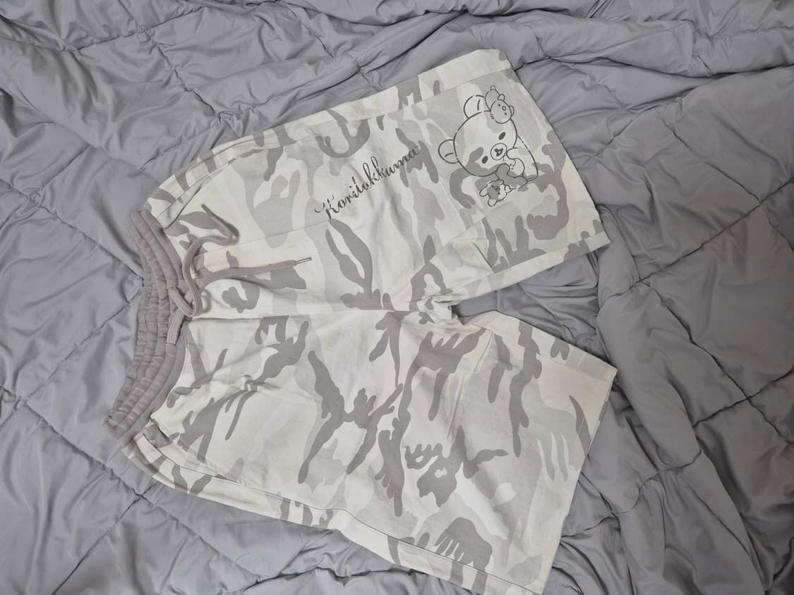 허그유어스킨 리락쿠마 카모 팬츠 상품이미지1